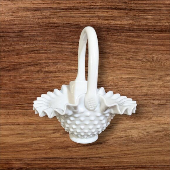 Vintage Fenton Hobnail Milk Glass Basket with Ruffled Edge - Picture 3 of 6